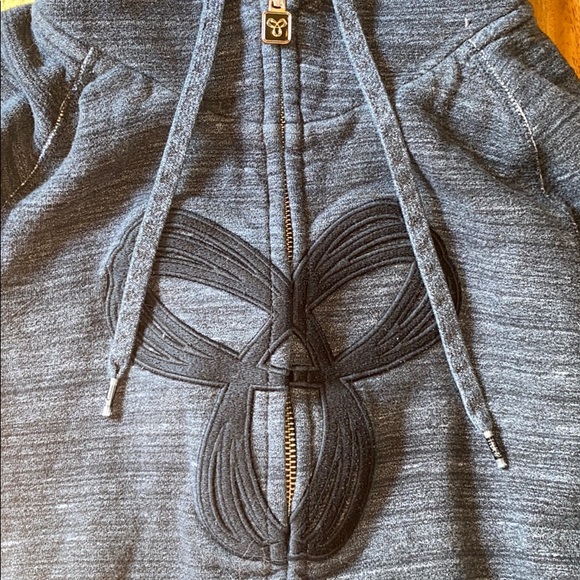 🌟 TNA Hoodie - Picture 6 of 6